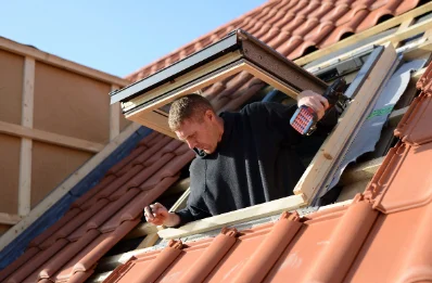 Pose de fenêtres de toit Velux à Urepel